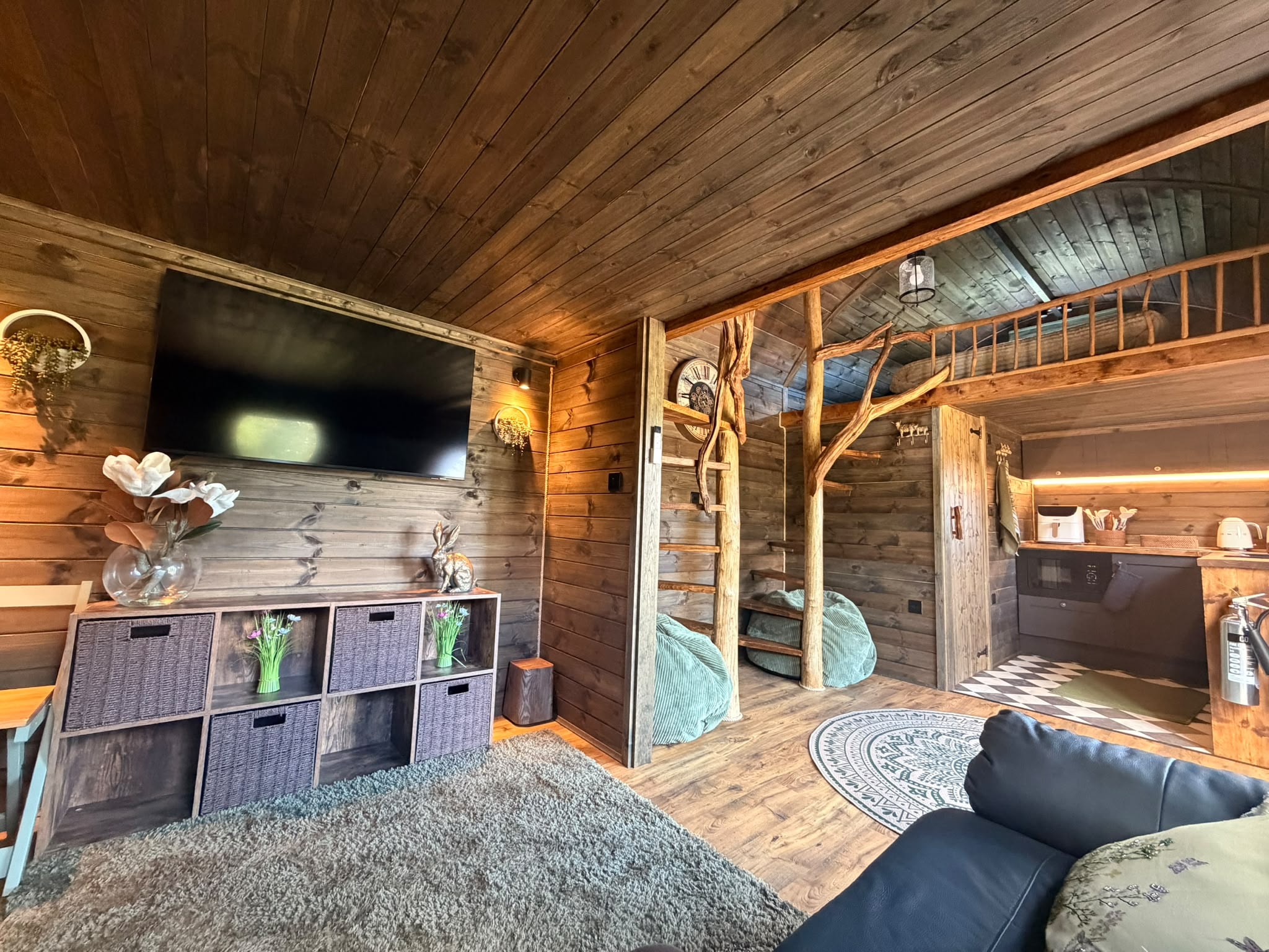 Elmtree Cabins interior